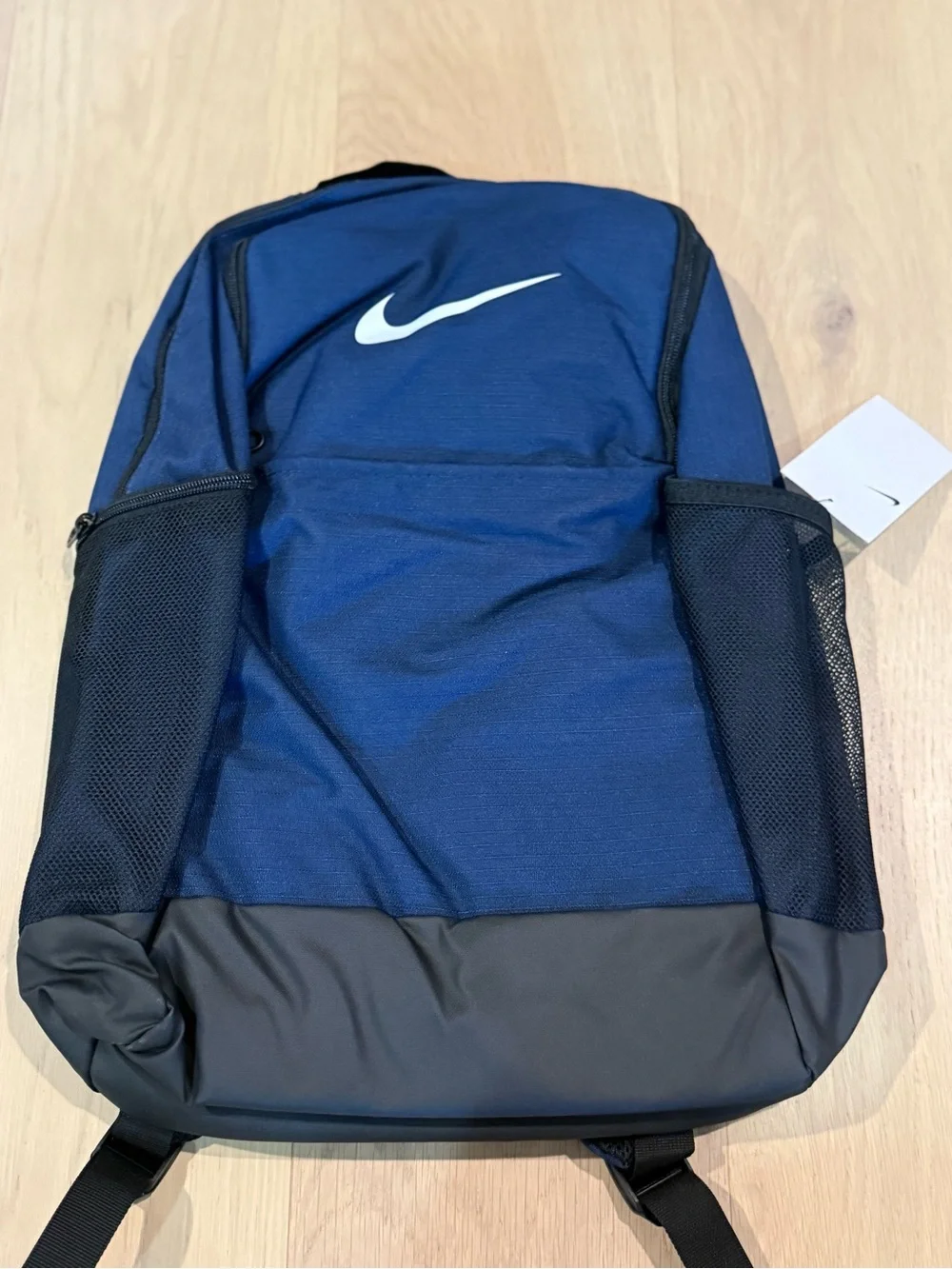 New Nike Brasilia navy blue and Black medium Men's Backpack with White Swoosh